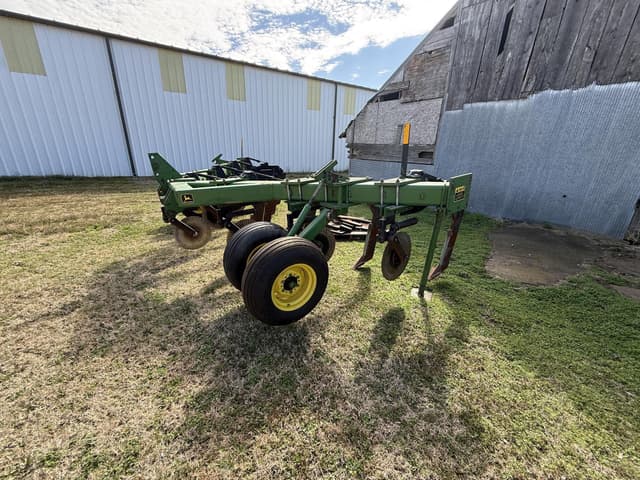 Image of John Deere 915 equipment image 3