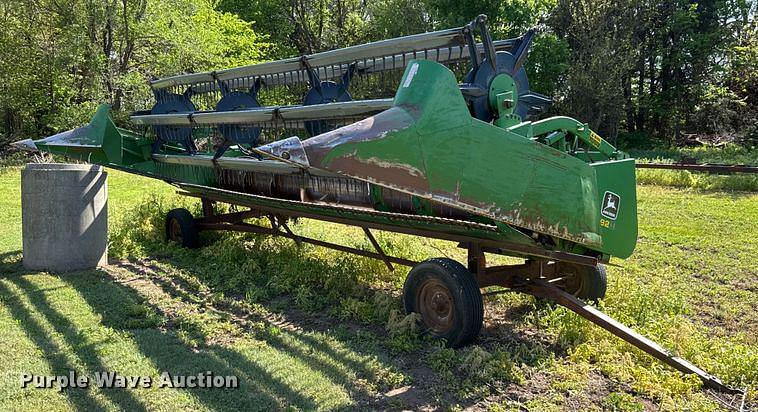 Image of John Deere 920 Primary image