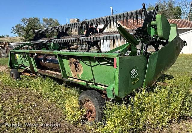 Image of John Deere 920 equipment image 4