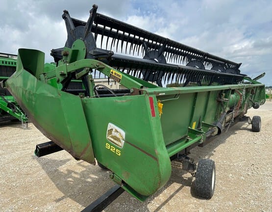 1990 John Deere 925 Equipment Image0