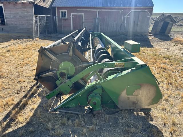 Image of John Deere 925 equipment image 2