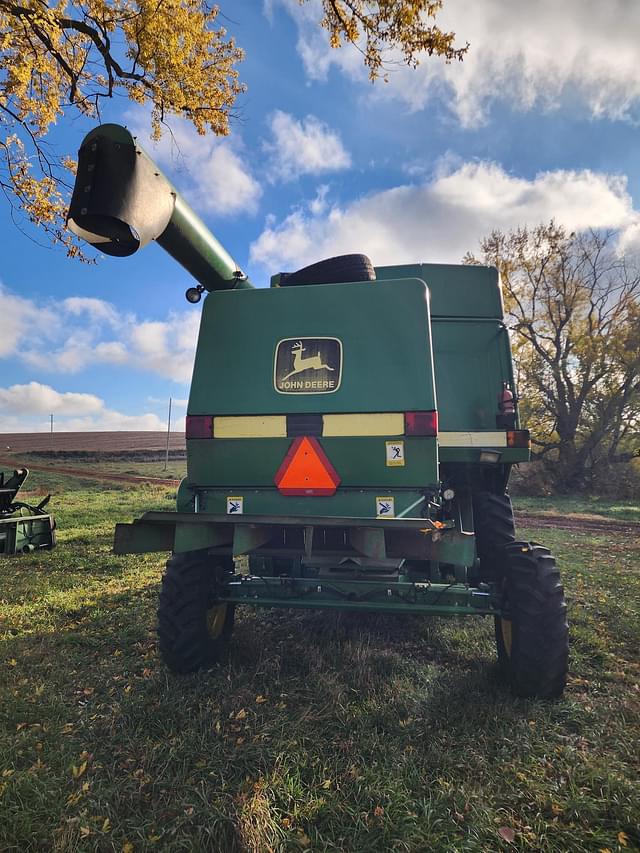 Image of John Deere 9500 equipment image 1