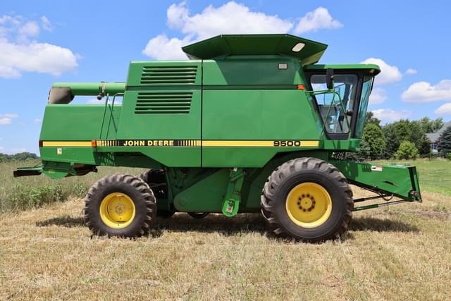 Image of John Deere 9500 equipment image 1