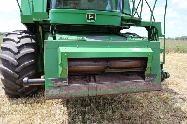 Image of John Deere 9500 equipment image 2