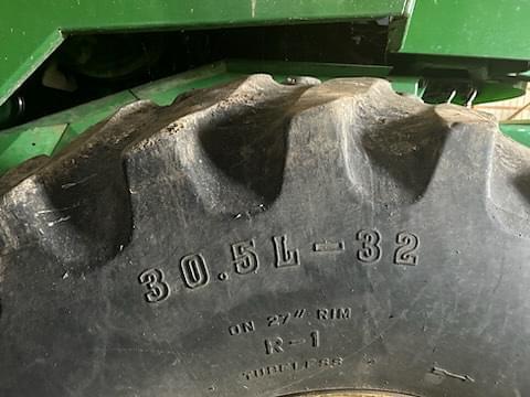 Image of John Deere 9500 equipment image 1