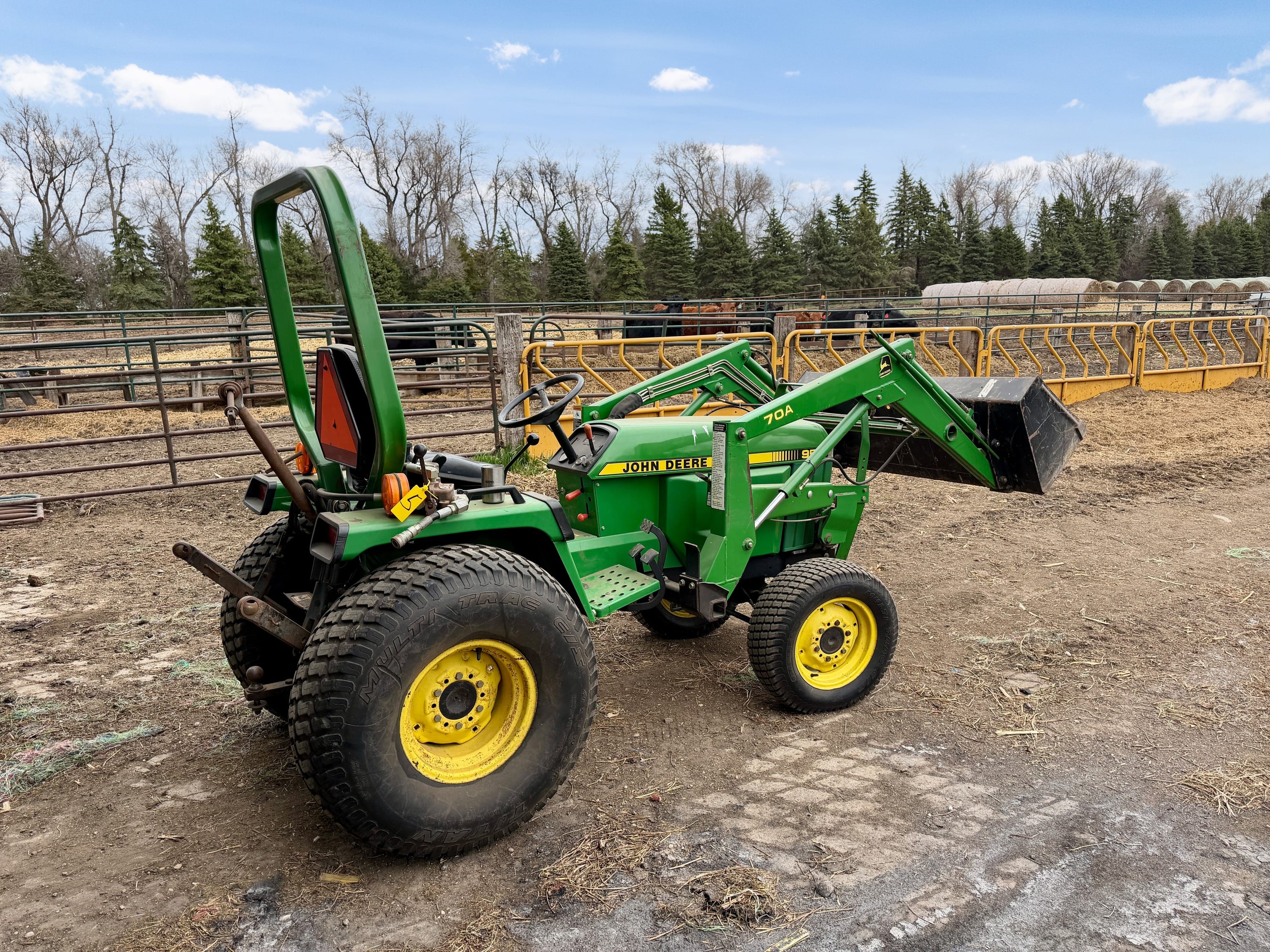 1990 John Deere 955 Equipment Image0