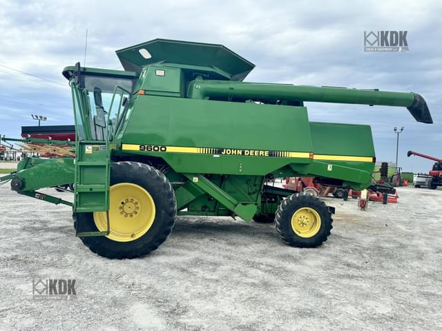 Image of John Deere 9600 equipment image 1