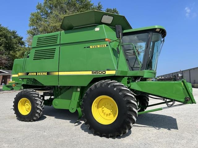 Image of John Deere 9600 equipment image 1