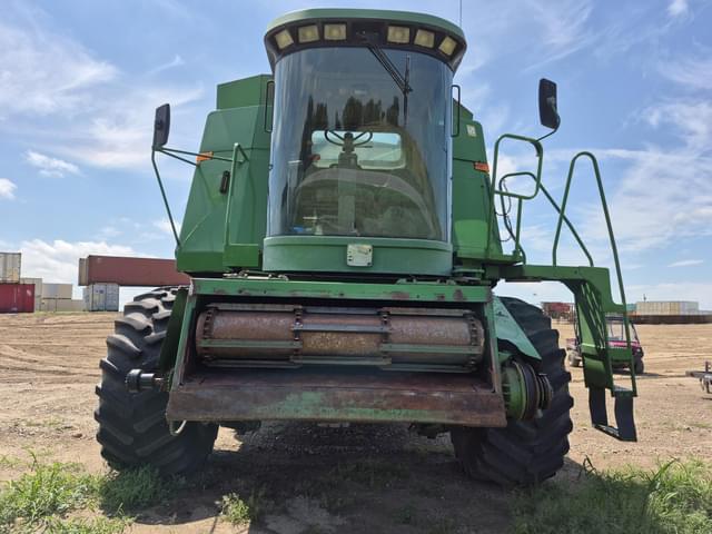 Image of John Deere 9600 equipment image 1