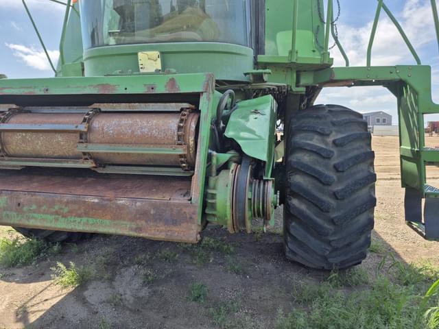 Image of John Deere 9600 equipment image 3