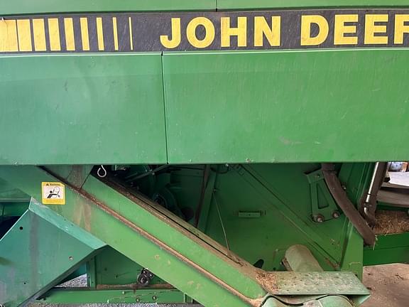 Image of John Deere 9600 equipment image 4