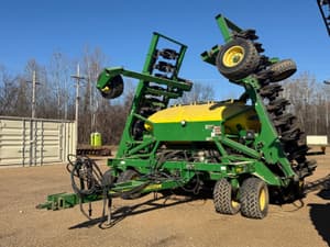 1990 John Deere 1990 Image