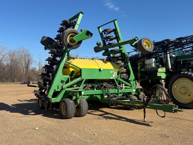 Image of John Deere 1990 equipment image 4