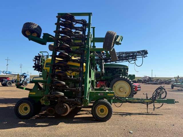 Image of John Deere 1990 equipment image 3