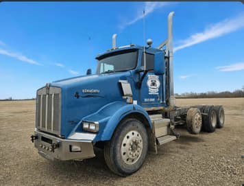 Main image Kenworth K100E