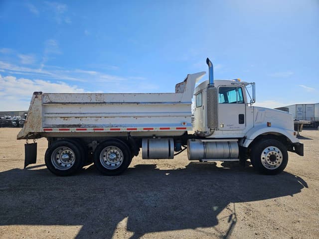 Image of Kenworth T4 equipment image 4