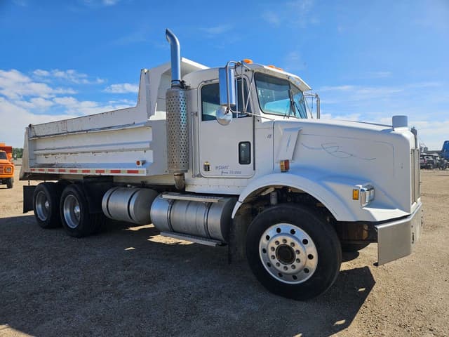 Image of Kenworth T4 equipment image 3