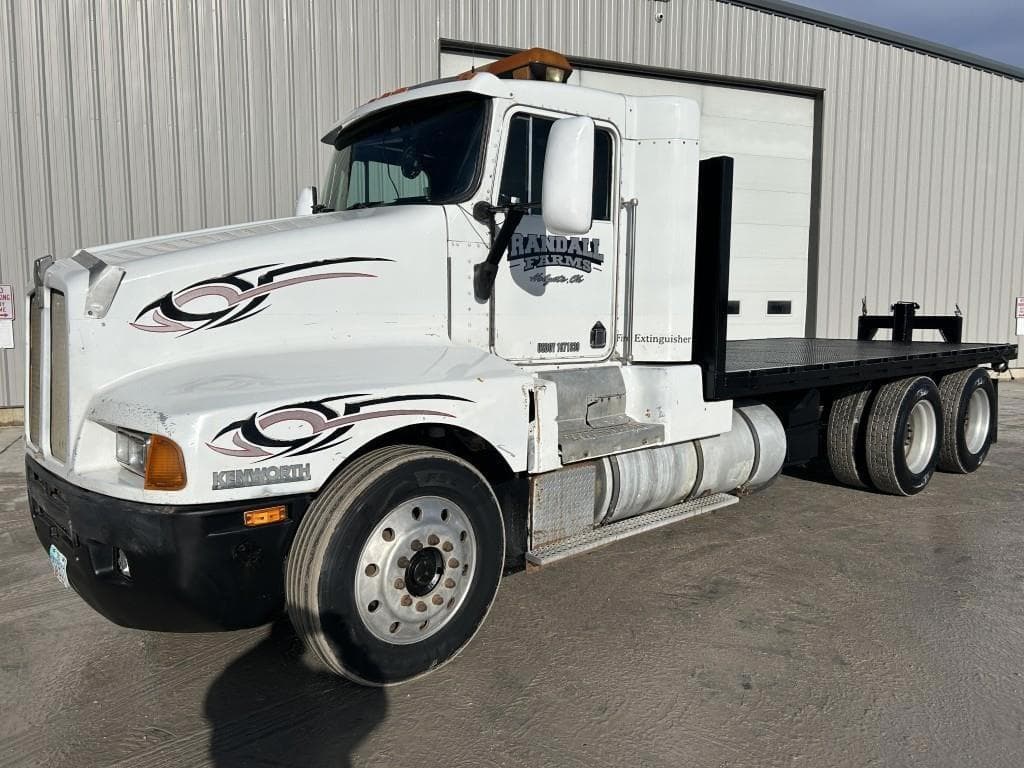 Image of Kenworth T600 Primary image