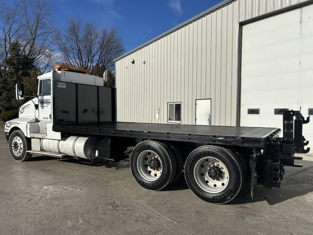 Image of Kenworth T600 equipment image 4