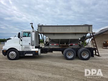 Main image Kenworth T600