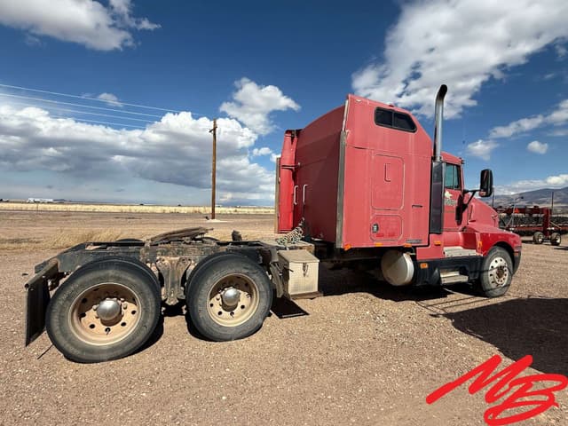 Image of Kenworth T600 equipment image 2