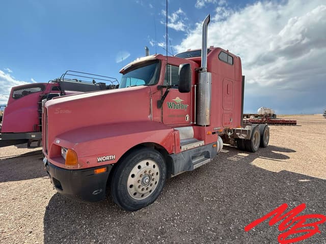 Image of Kenworth T600 equipment image 1