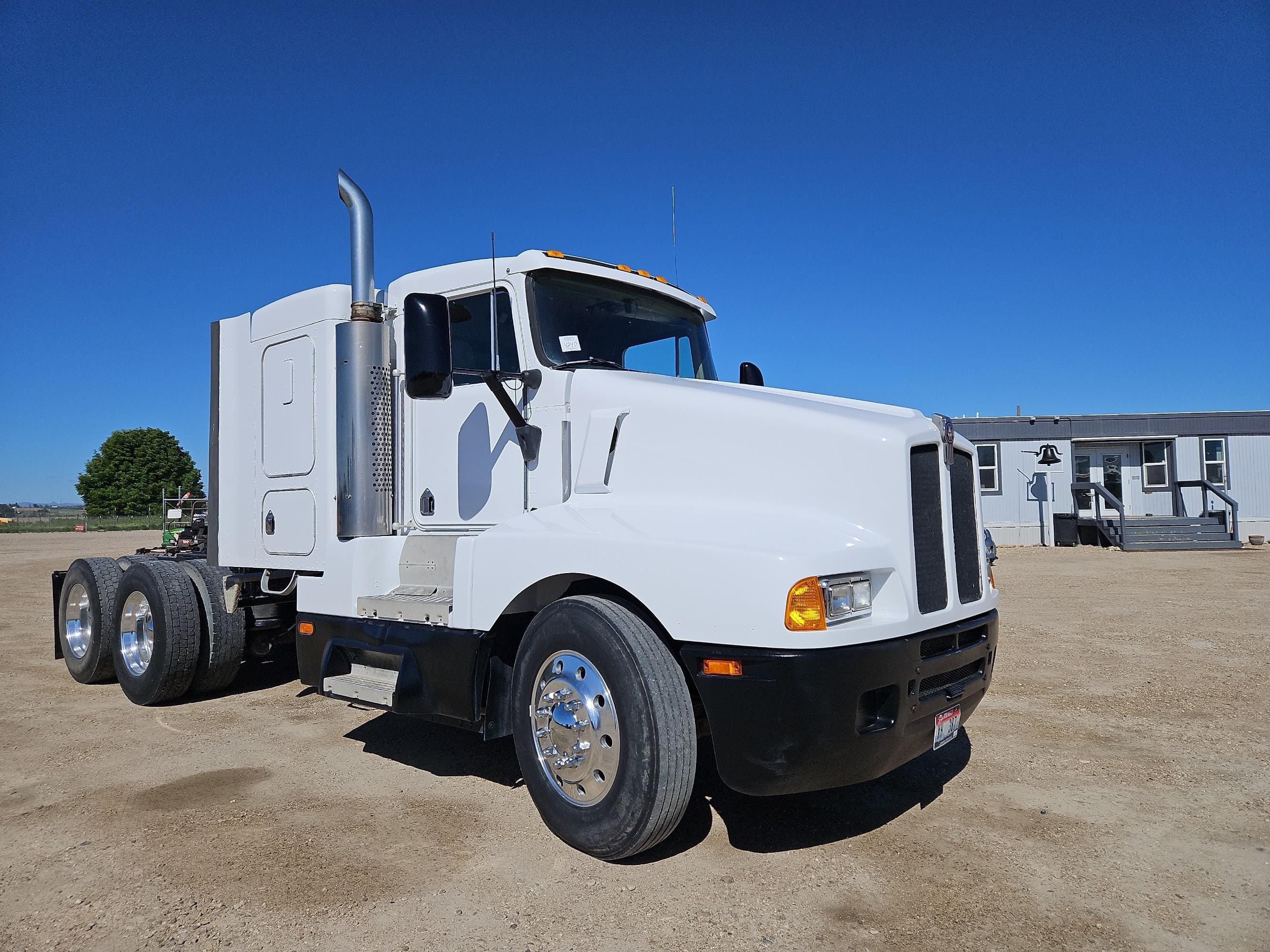 Main image Kenworth T600