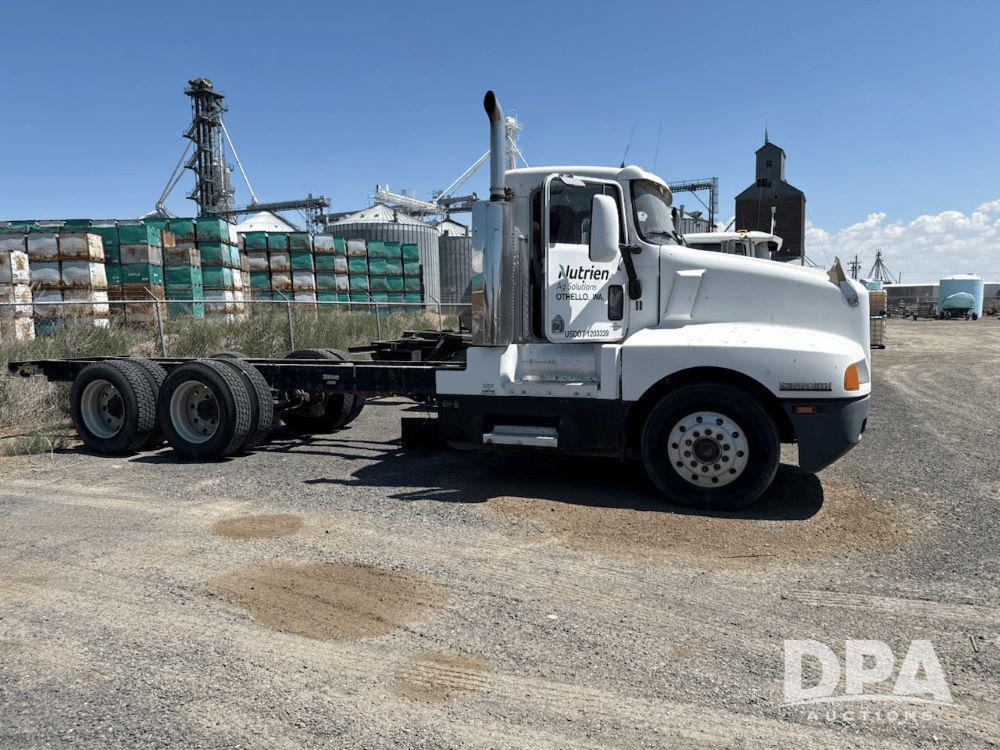 Image of Kenworth T600 Primary image