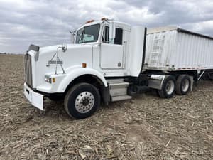 1990 Kenworth T800 Image