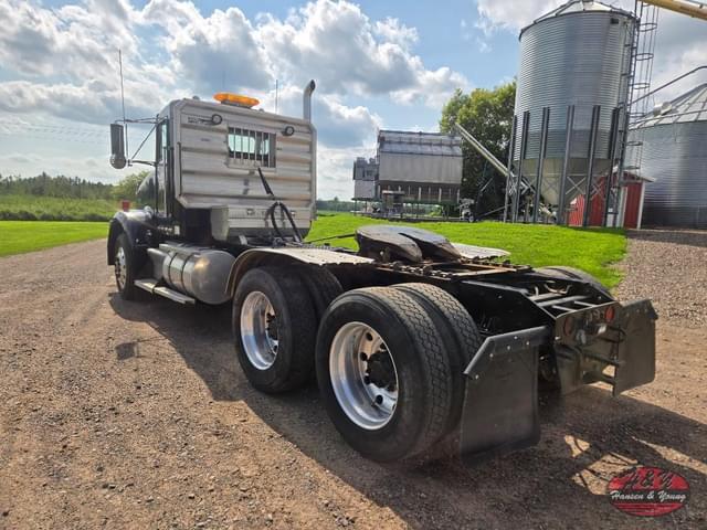 Image of Kenworth T800 equipment image 3
