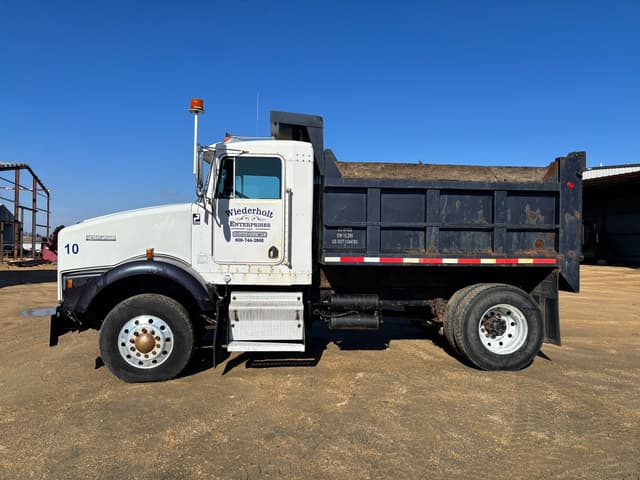 Image of Kenworth T880 equipment image 1