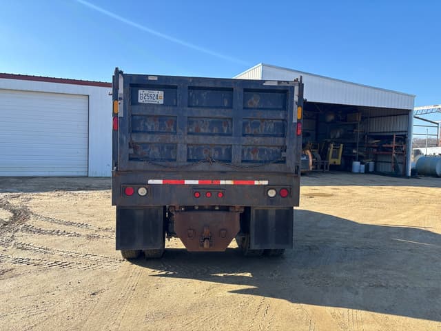 Image of Kenworth T880 equipment image 2