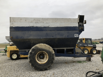 Main image Kinze 400