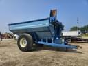 1990 Kinze 640 Image