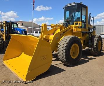 Main image Komatsu WA320-1