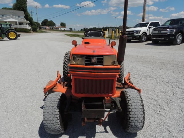 Image of Kubota B1750 equipment image 4