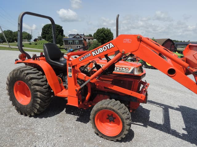 Image of Kubota B2150 equipment image 2