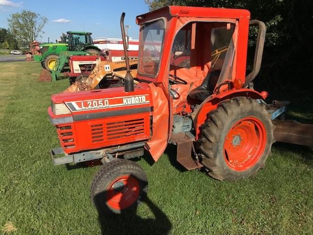 Main image Kubota L2050