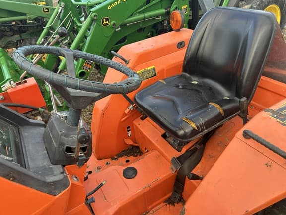 Image of Kubota L2250 equipment image 3