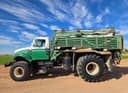 1990 International 4900 Image