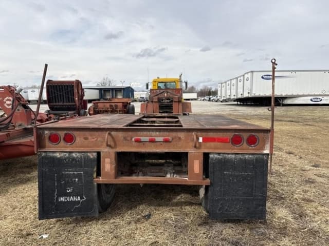 Image of Mack 600 equipment image 2