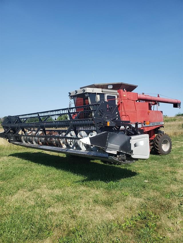 Image of Massey Ferguson 8570 equipment image 2