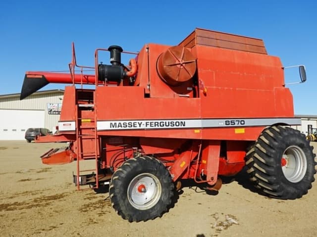 Image of Massey Ferguson 8570 equipment image 2