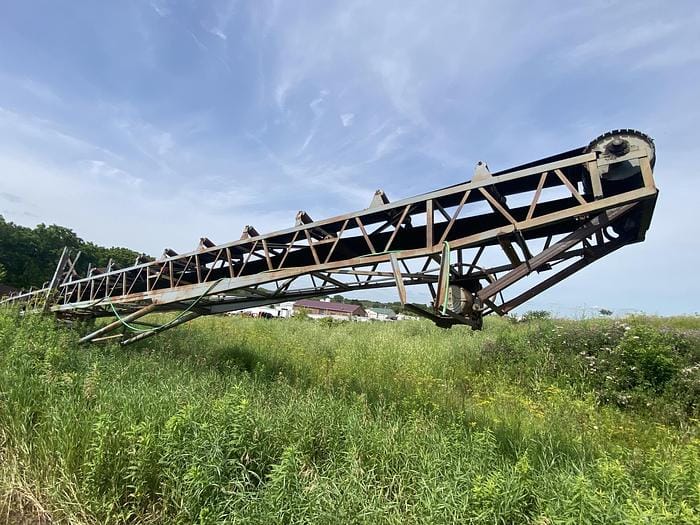 1990 Metso 2470 Equipment Image0