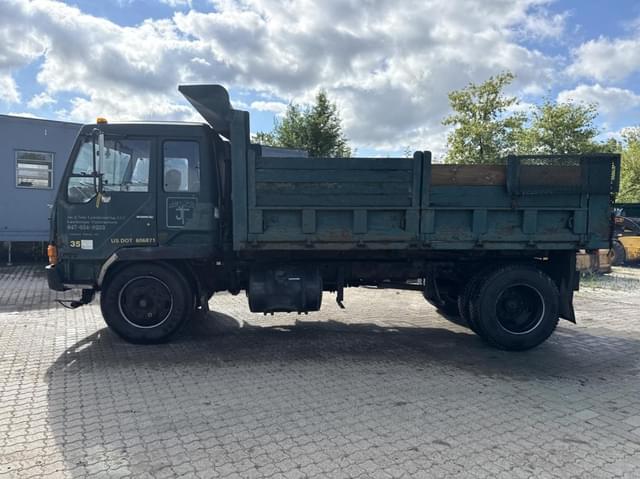 Image of Mitsubishi Fuso equipment image 1