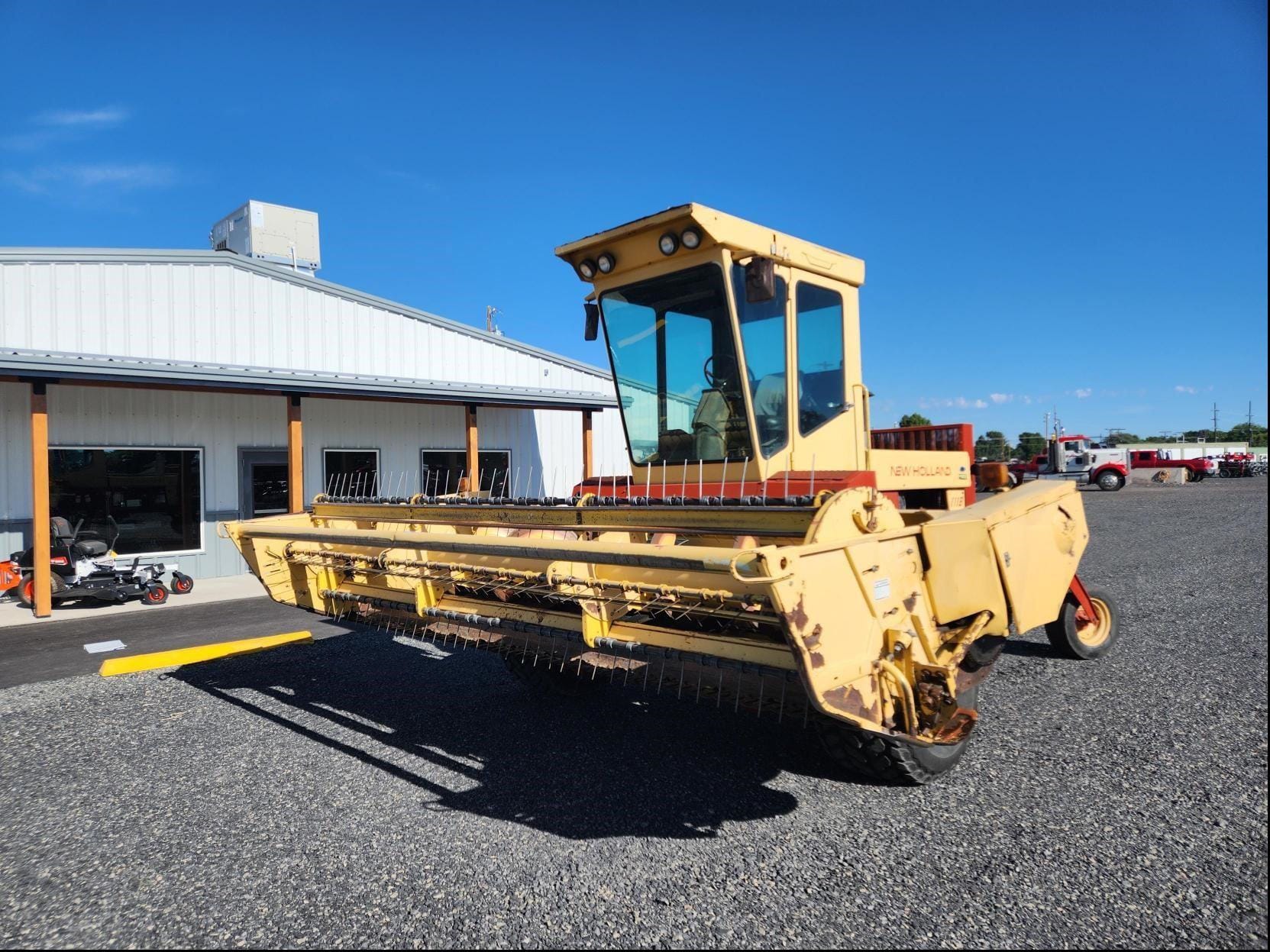 1990 New Holland 1118 Equipment Image0
