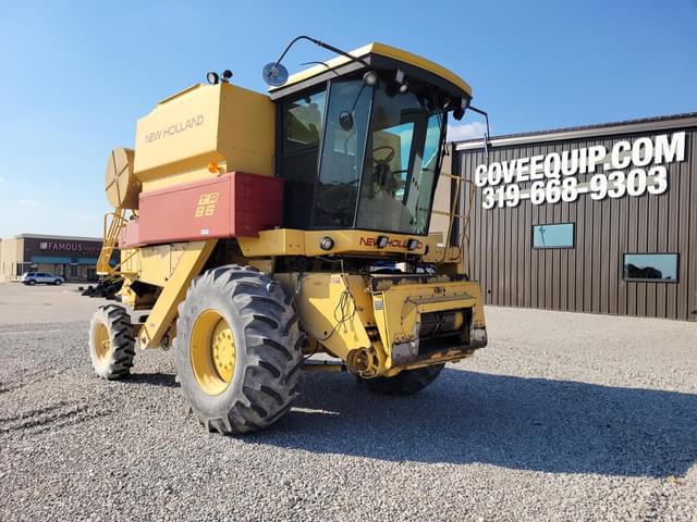 Image of New Holland TR86 equipment image 1