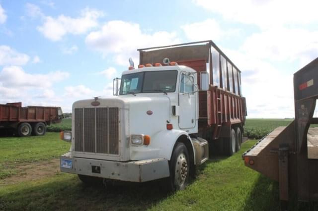 Image of Peterbilt 357 equipment image 1