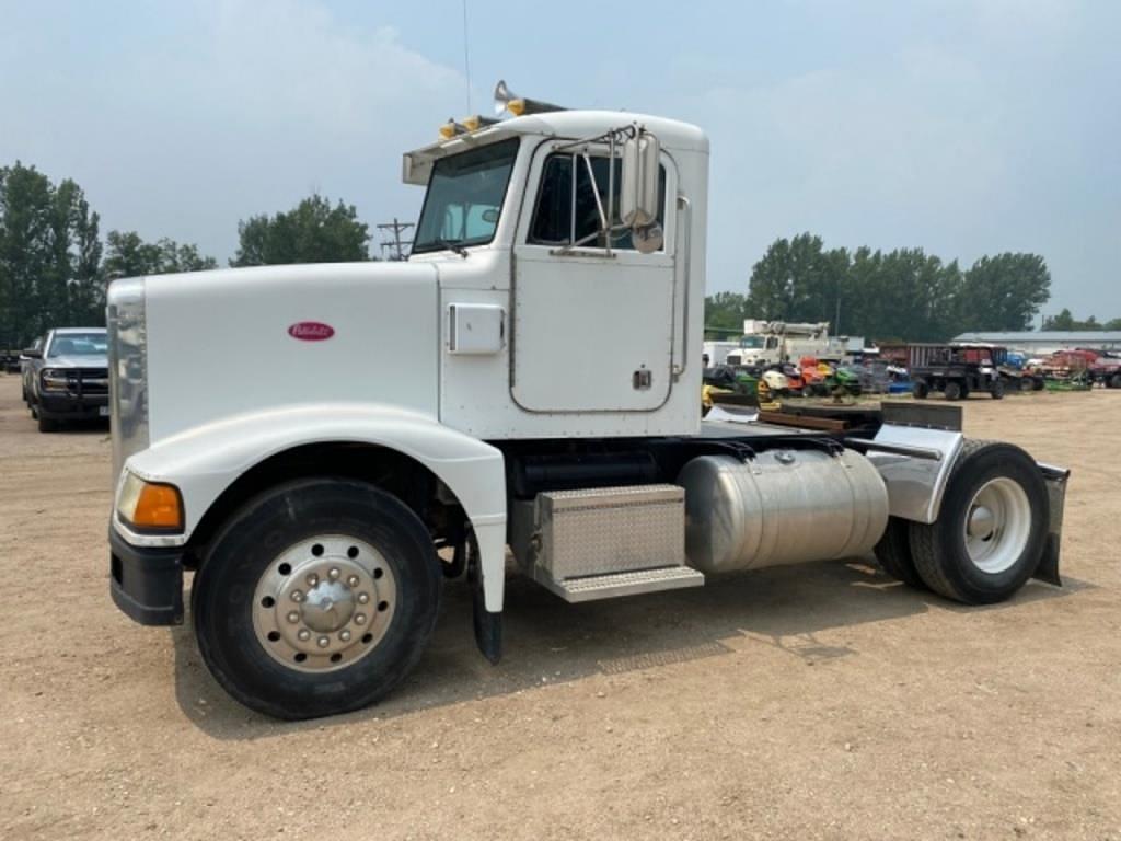 Image of Peterbilt 375 Primary image