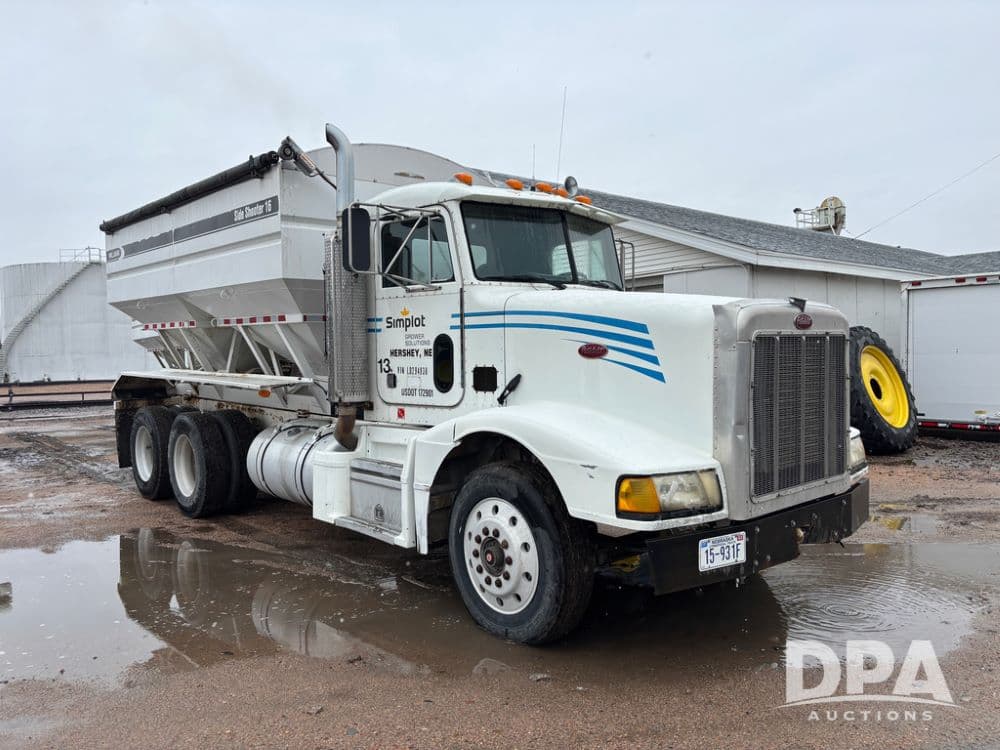 Image of Peterbilt 377 Primary image